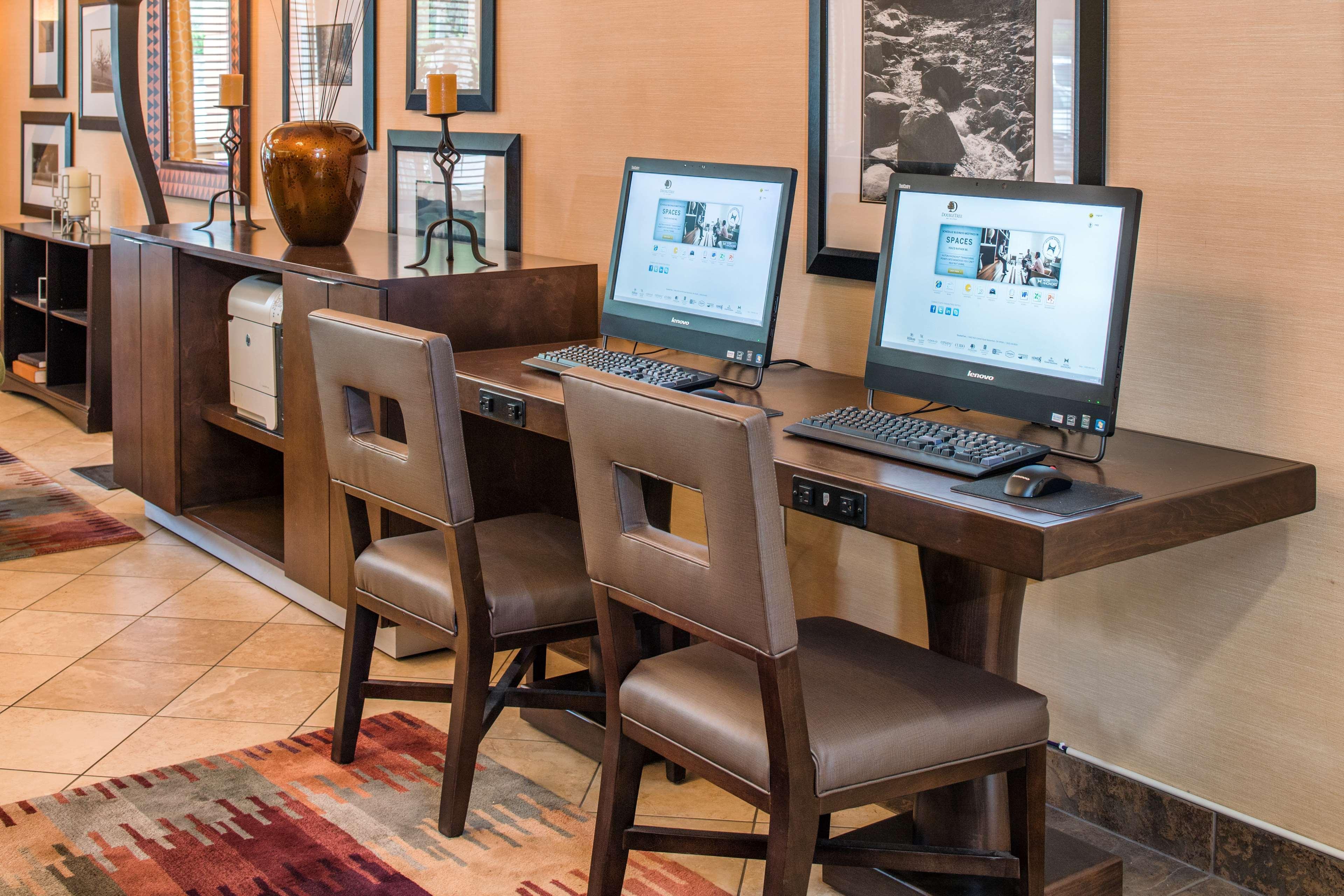 Doubletree By Hilton Portland - Beaverton Eksteriør billede