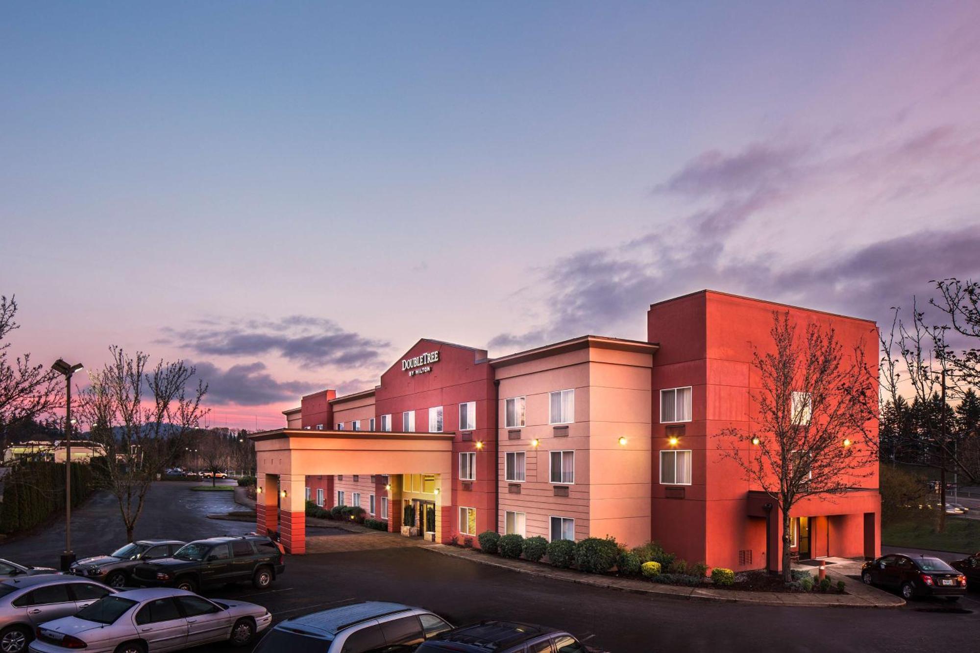 Doubletree By Hilton Portland - Beaverton Eksteriør billede